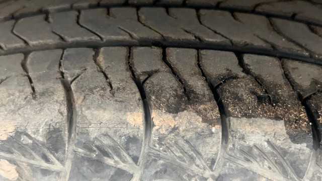 Second-hand 2022 Hyundai Alcazar Signature 6Str Diesel AT for sale in Kolkata-32