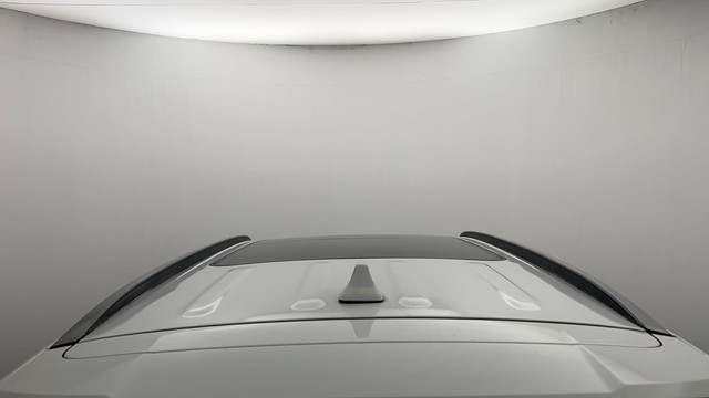 Second-hand 2022 Hyundai Alcazar Signature 6Str Diesel AT for sale in Kolkata-22