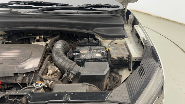 Second-hand 2022 Hyundai Alcazar Signature 6Str Diesel AT for sale in Kolkata-40