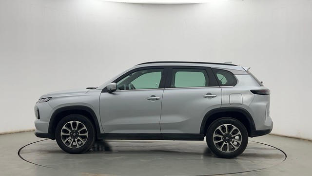 Second-hand 2022 Maruti Suzuki Grand Vitara Alpha AT for sale in Kolkata-6