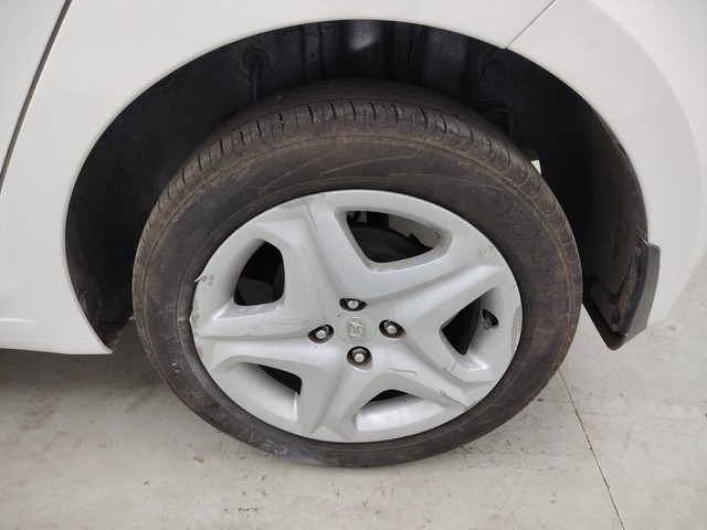 Second-hand 2017 Hyundai i20 1.2 Asta for sale in Visakhapatnam-19