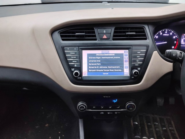 Second-hand 2017 Hyundai i20 1.2 Asta for sale in Visakhapatnam-34