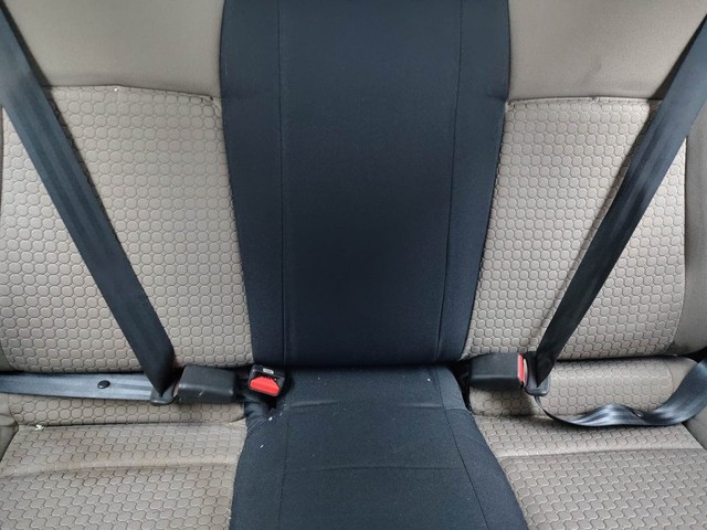 Second-hand 2017 Hyundai i20 1.2 Asta for sale in Visakhapatnam-37