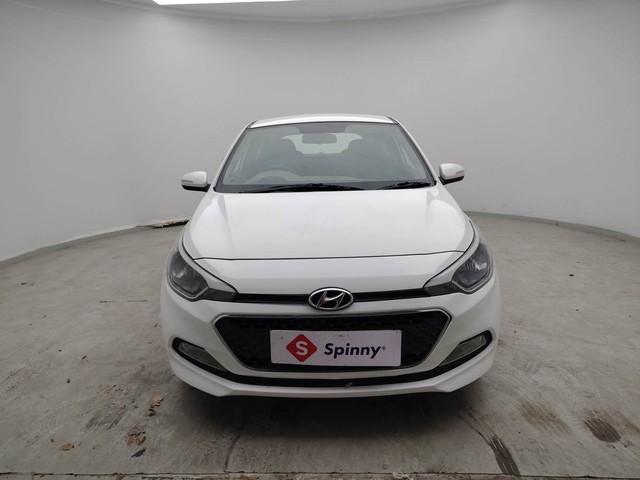 Second-hand 2017 Hyundai i20 1.2 Asta for sale in Visakhapatnam-7