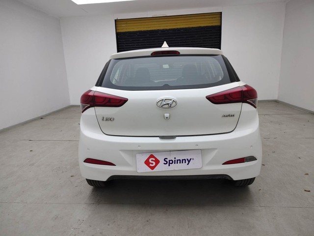 Second-hand 2017 Hyundai i20 1.2 Asta for sale in Visakhapatnam-4