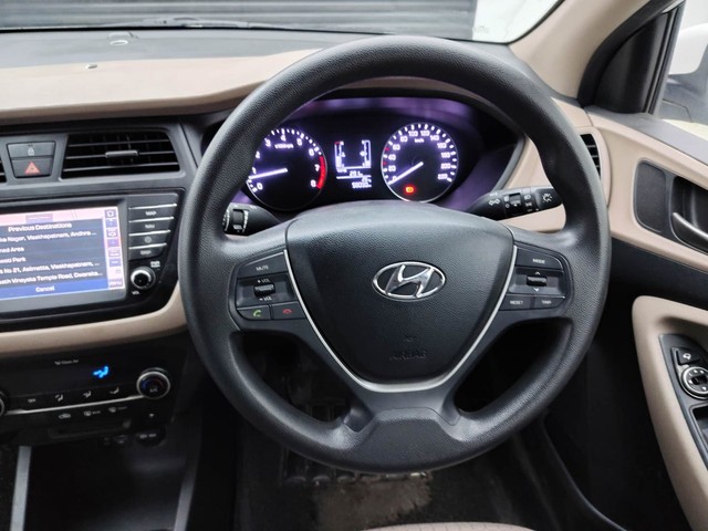 Second-hand 2017 Hyundai i20 1.2 Asta for sale in Visakhapatnam-30