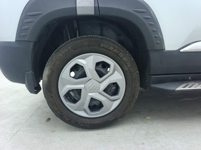 Second-hand 2024 Maruti Suzuki Brezza Vxi AT for sale in Visakhapatnam-18