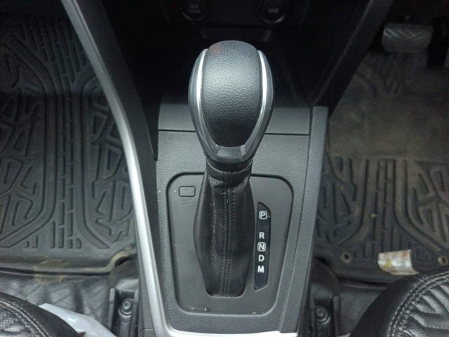 Second-hand 2024 Maruti Suzuki Brezza Vxi AT for sale in Visakhapatnam-12