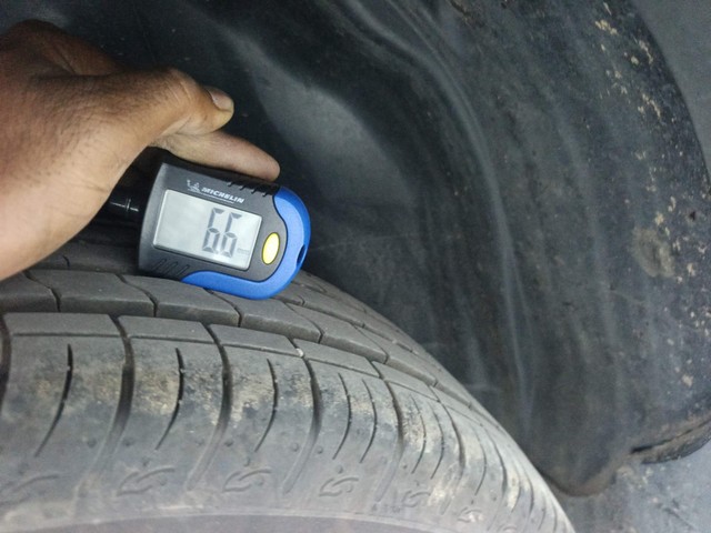 Second-hand 2024 Maruti Suzuki Brezza Vxi AT for sale in Visakhapatnam-38