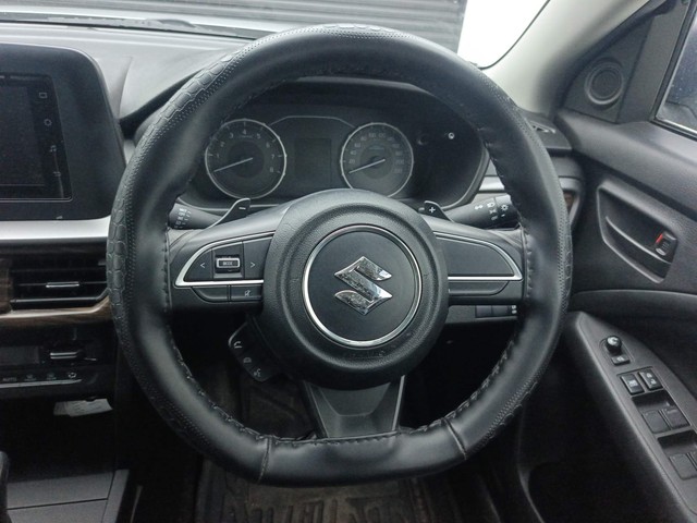 Second-hand 2024 Maruti Suzuki Brezza Vxi AT for sale in Visakhapatnam-37