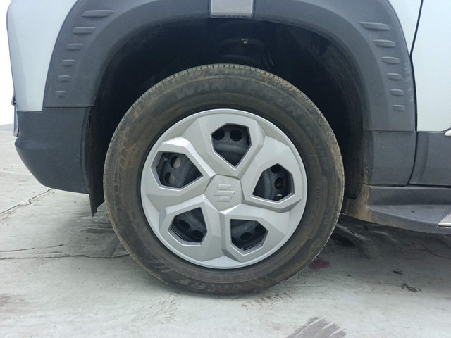 Second-hand 2024 Maruti Suzuki Brezza Vxi AT for sale in Visakhapatnam-20