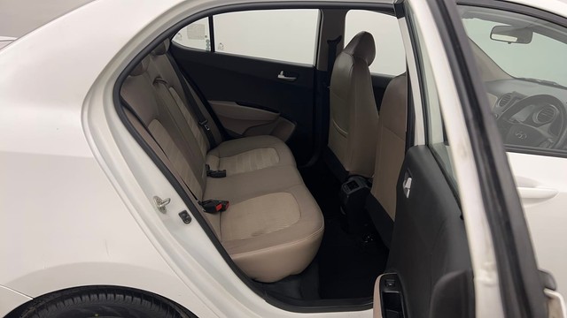 Second-hand 2019 Hyundai Xcent Petrol for sale in Chandigarh-31