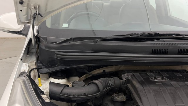 Second-hand 2019 Hyundai Xcent Petrol for sale in Chandigarh-35