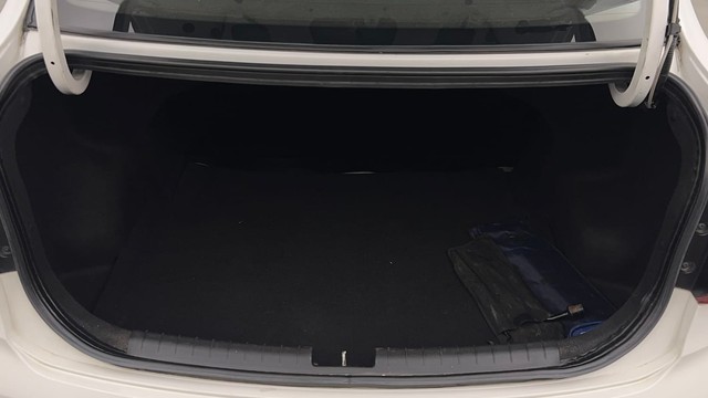 Second-hand 2019 Hyundai Xcent Petrol for sale in Chandigarh-9