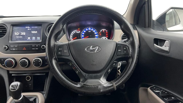 Second-hand 2019 Hyundai Xcent Petrol for sale in Chandigarh-26