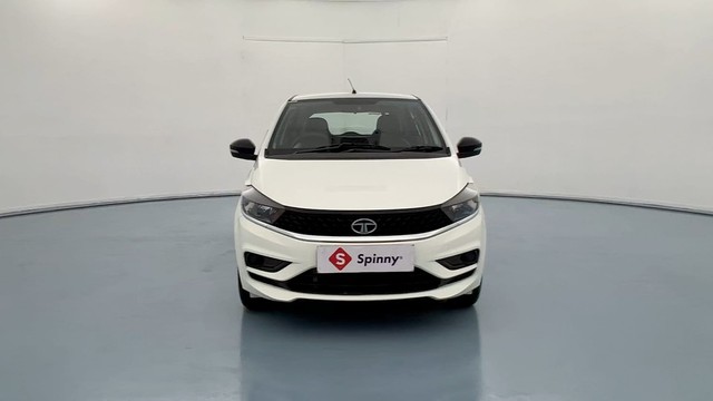 Second-hand 2023 Tata Tiago XT for sale in Lucknow-7