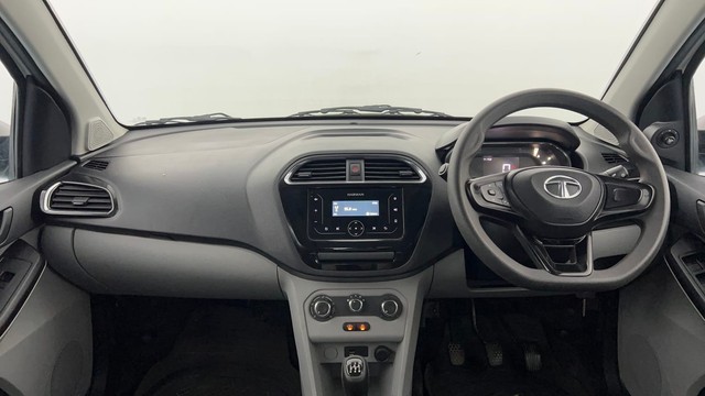 Second-hand 2023 Tata Tiago XT for sale in Lucknow-11