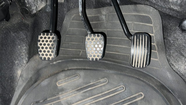 Second-hand 2023 Tata Tiago XT for sale in Lucknow-14