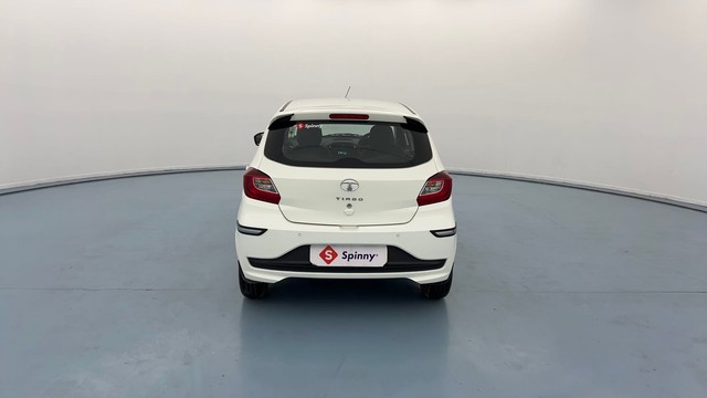 Second-hand 2023 Tata Tiago XT for sale in Lucknow-4