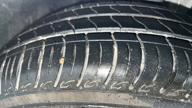 Second-hand 2023 Tata Tiago XT for sale in Lucknow-29