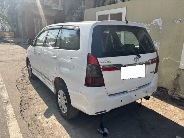 Second-hand 2013 Toyota Innova 2.5 G (Diesel) 7 Seater BS IV for sale in Ludhiana-6