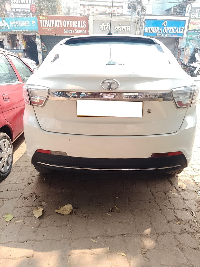 Second-hand 2023 Tata Tigor XM for sale in Samastipur-5