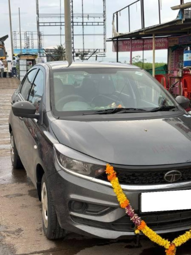 Second-hand 2024 Tata Tigor XM CNG for sale in Sangli-6