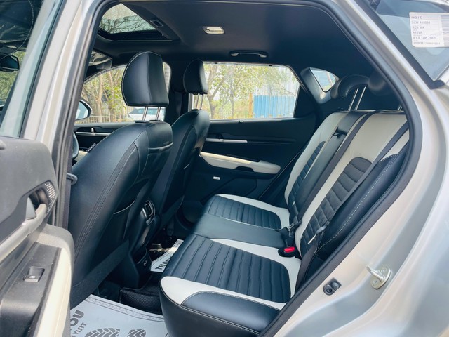 Second-hand 2024 Kia Sonet GTX Plus Turbo DCT for sale in Mumbai-8