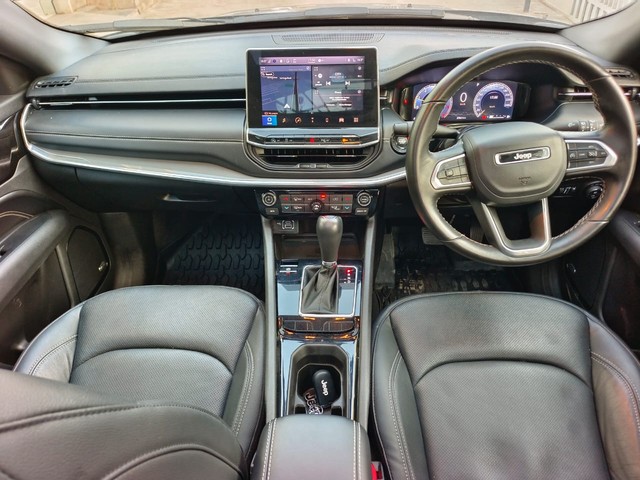 Second-hand 2022 Jeep Compass Model S DCT BSVI for sale in Bangalore-13