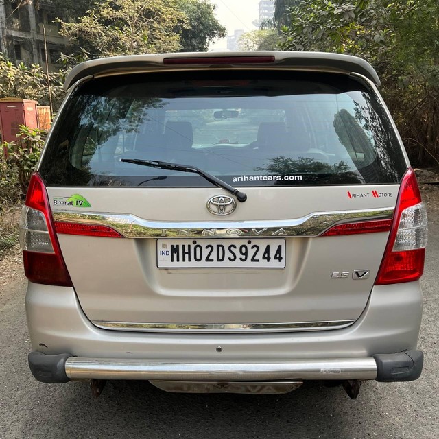 Second-hand 2015 Toyota Innova 2.5 VX (Diesel) 8 Seater for sale in Mumbai-2