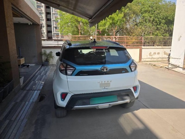 Tata Nexon EV XZ Plus - Photo 3