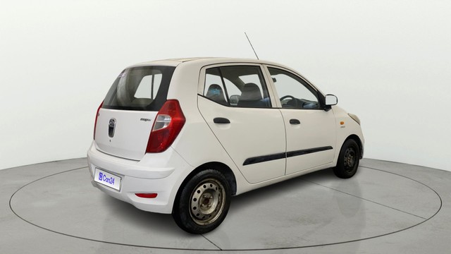 Second-hand 2015 Hyundai i10 Magna 1.1L for sale in Gurgaon-13