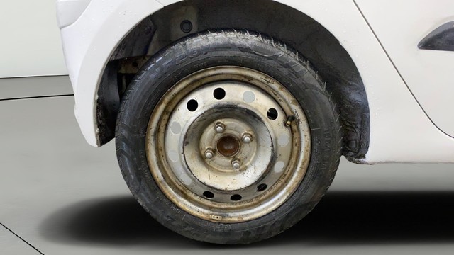 Second-hand 2015 Hyundai i10 Magna 1.1L for sale in Gurgaon-27