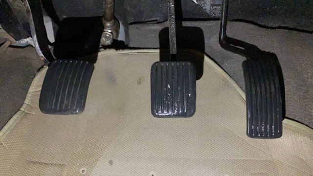 Second-hand 2015 Hyundai i10 Magna 1.1L for sale in Gurgaon-24