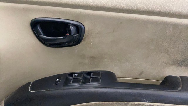 Second-hand 2015 Hyundai i10 Magna 1.1L for sale in Gurgaon-4