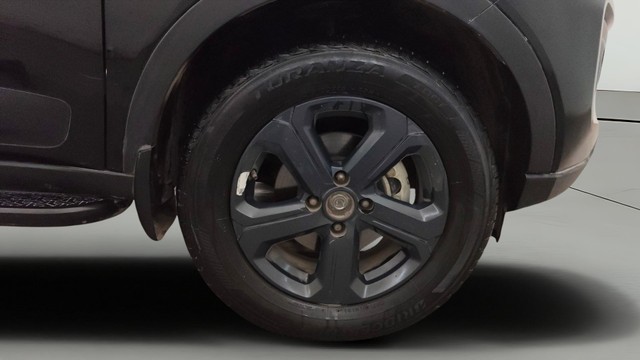 Second-hand 2023 Tata Nexon XZ Plus Dark Edition for sale in Pune-27