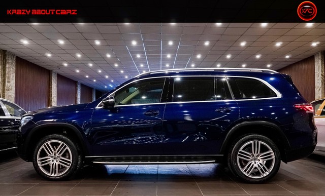 Second-hand 2022 Mercedes-Benz GLS 400d 4MATIC BSVI for sale in New Delhi-2