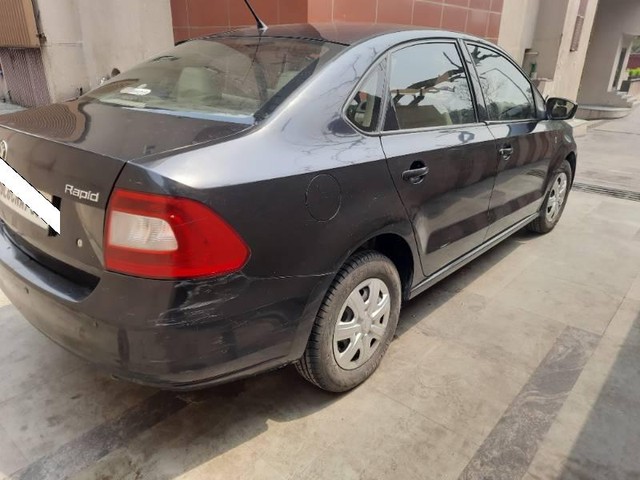 Second-hand 2012 Skoda Rapid 1.6 MPI Active for sale in New Delhi-1