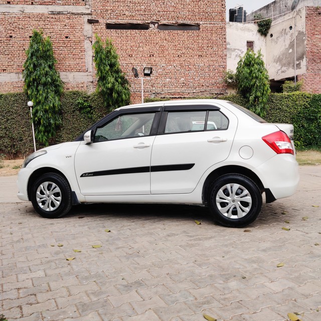 Second-hand 2016 Maruti Suzuki Swift Dzire VXI for sale in Gurgaon-4