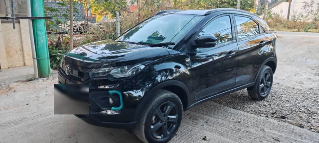 Second-hand 2022 Tata Nexon EV XZ Plus Dark Edition for sale in Bangalore-3