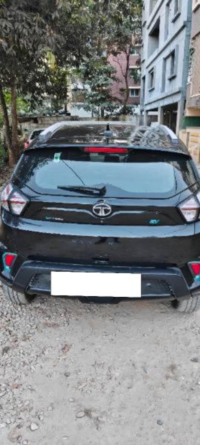 Second-hand 2022 Tata Nexon EV XZ Plus Dark Edition for sale in Bangalore-4
