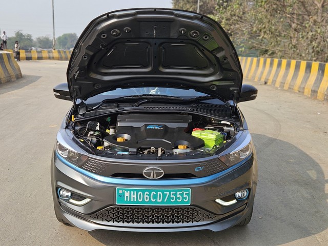 Tata Tigor EV XZ Plus Second-hand 2021 Tata Tigor EV XZ Plus for sale in Mumbai-25