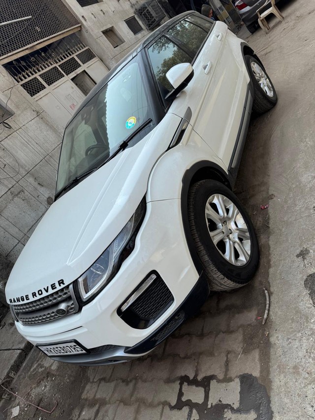 Land Rover Range Rover Evoque 2.0 TD4 SE Second-hand 2019 Land Rover Range Rover Evoque 2.0 TD4 SE for sale in New Delhi-3