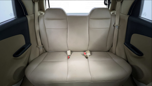 Second-hand 2016 Honda Brio VX AT for sale in Pune-35