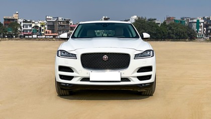 Jaguar F-Pace Prestige 2.0 AWD Second-hand 2019 Jaguar F-Pace Prestige 2.0 AWD for sale in New Delhi