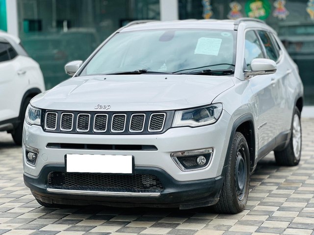 Second-hand 2017 Jeep Compass 2.0 Limited for sale in Pune-2