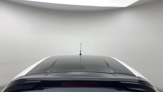 Second-hand 2022 Tata Altroz XZ Turbo for sale in New Delhi-22