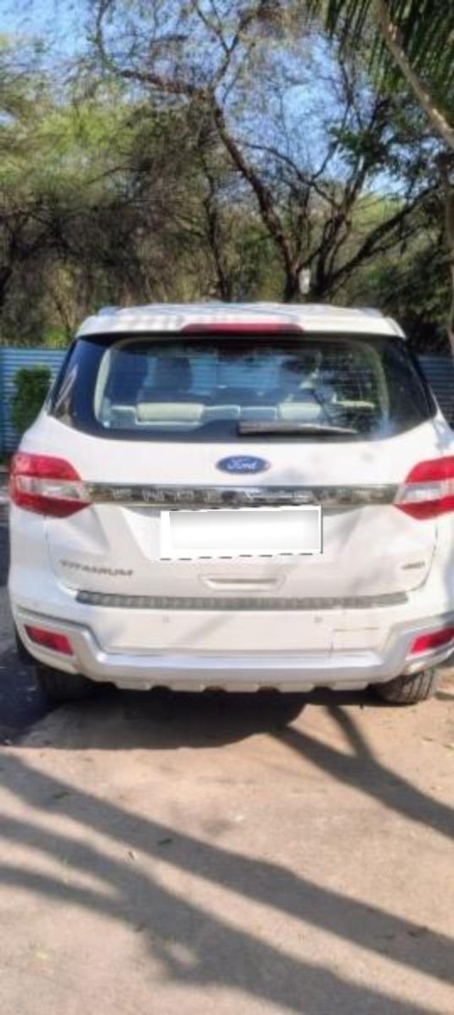 Second-hand 2016 Ford Endeavour 2.2 Trend MT 4X2 for sale in Gurgaon-2