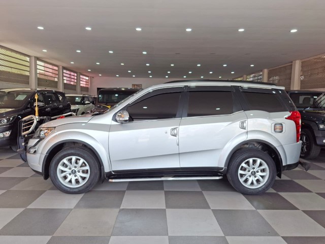 Mahindra XUV500 R W10 FWD Second-hand 2016 Mahindra XUV500 R W10 FWD for sale in Chennai-3