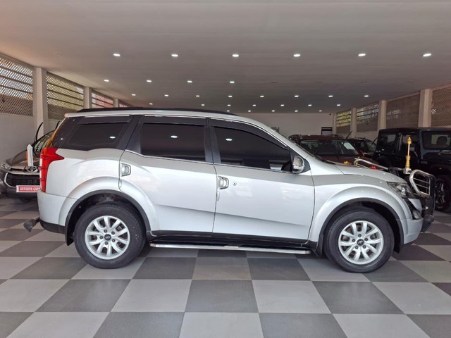 Mahindra XUV500 R W10 FWD Second-hand 2016 Mahindra XUV500 R W10 FWD for sale in Chennai-1